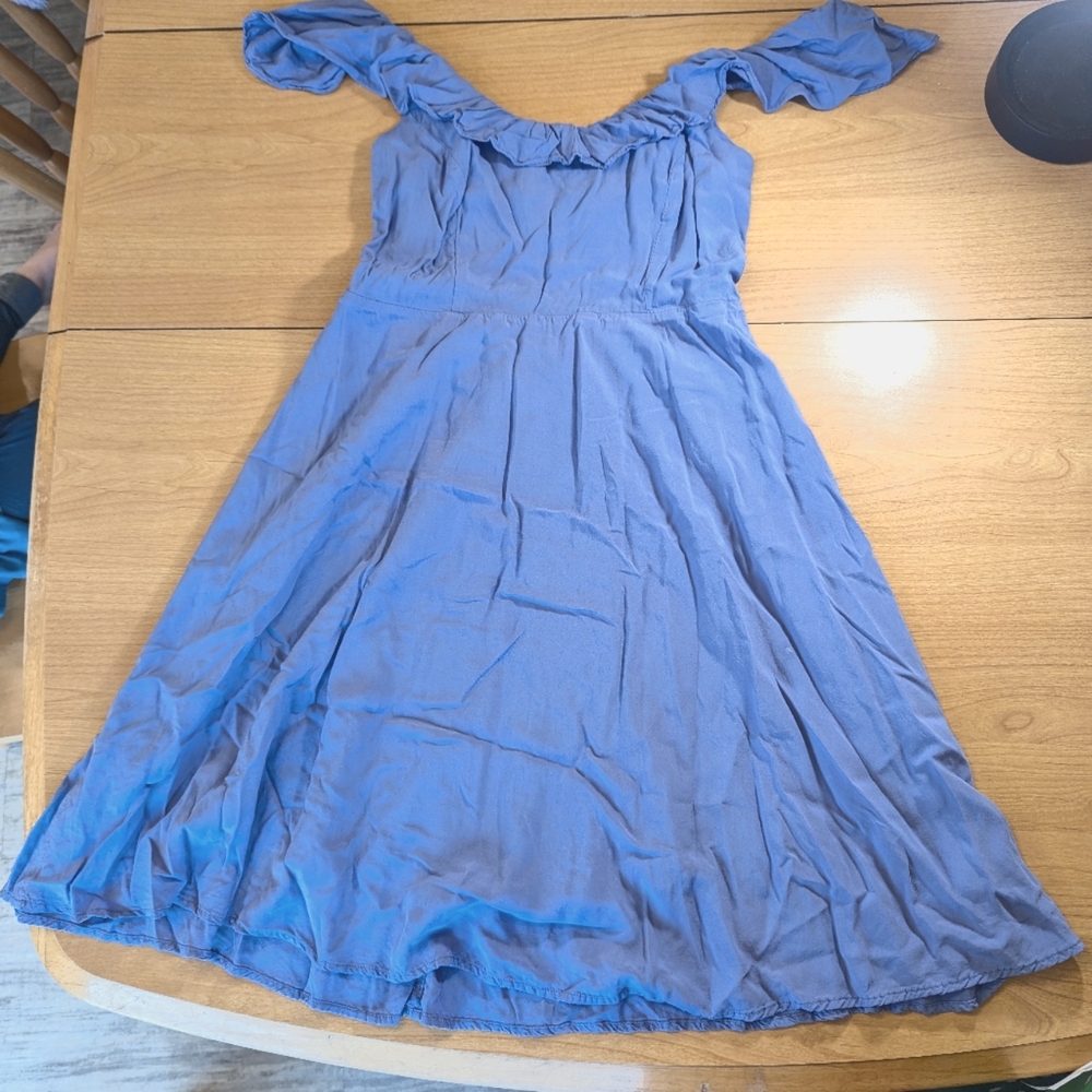 Old Navy soft blue dress